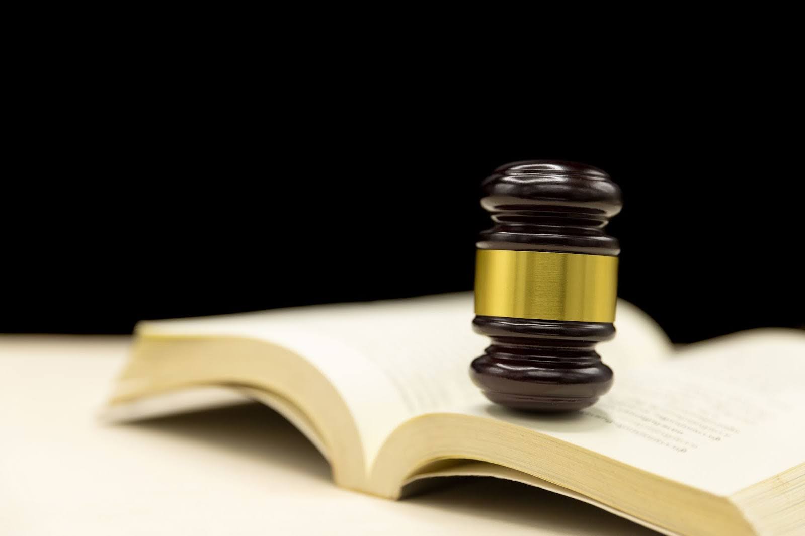 Law book and gabbel