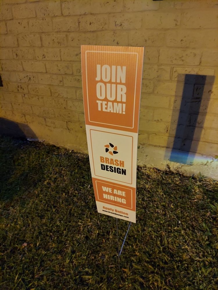 customer photos of Yard Sign Plus