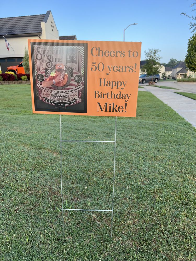 customer photos of Yard Sign Plus