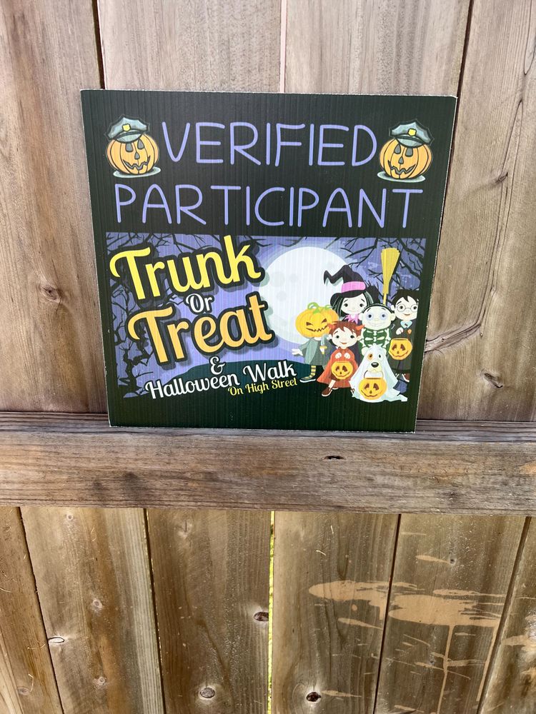 customer photos of Yard Sign Plus