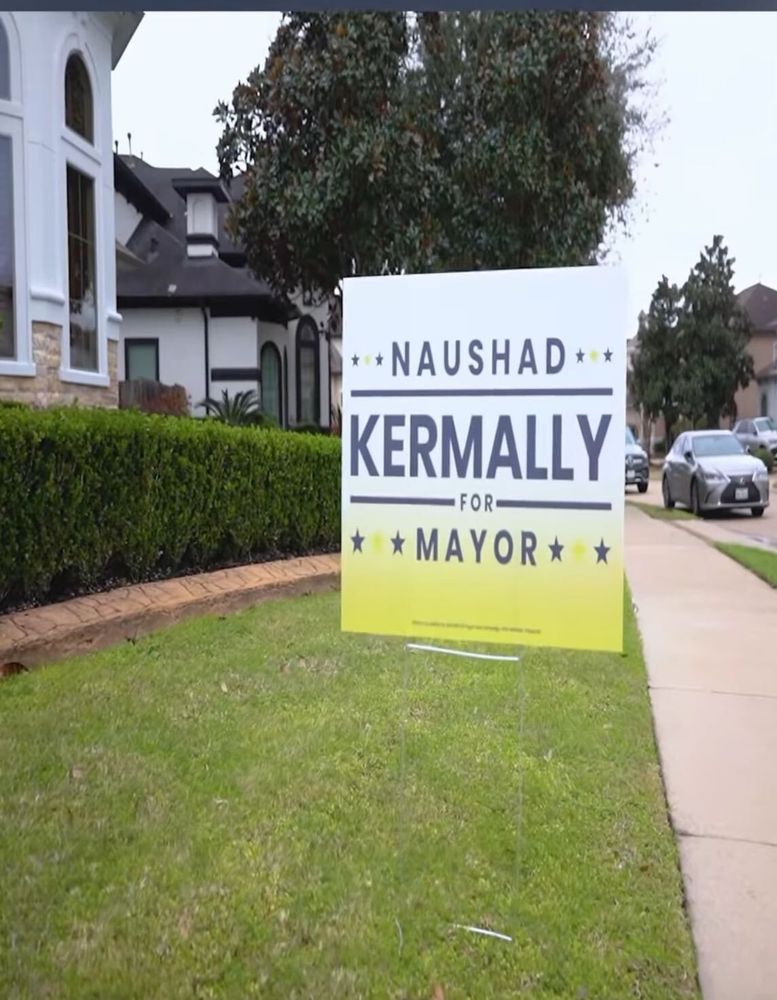 customer photos of Yard Sign Plus