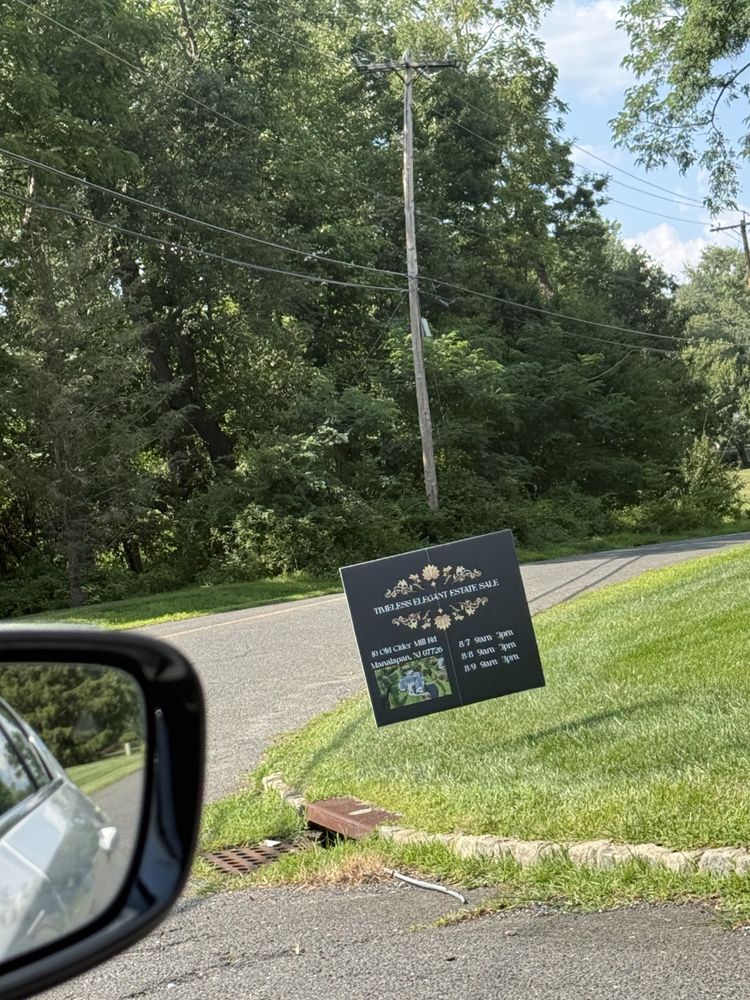 customer photos of yard sign plus