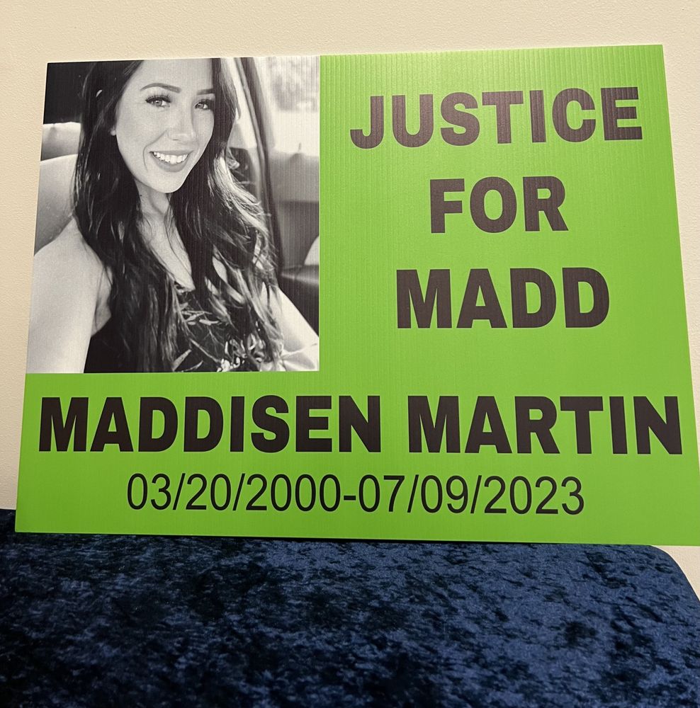 customer photos of Yard Sign Plus