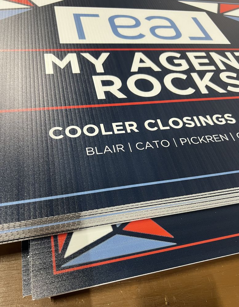 customer photos of Yard Sign Plus