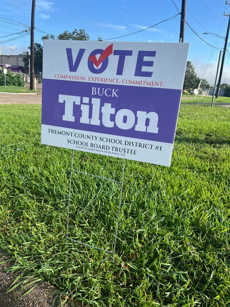 customer photos of Yard Sign Plus