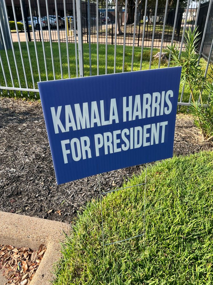 customer photos of Yard Sign Plus
