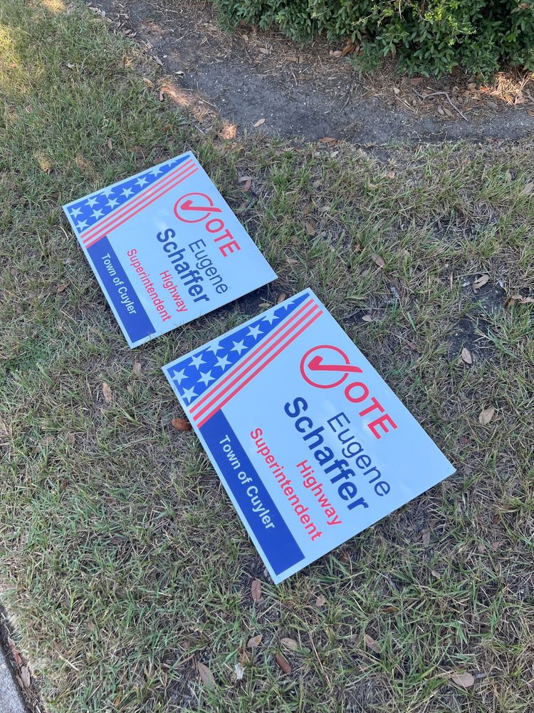 customer photos of Yard Sign Plus